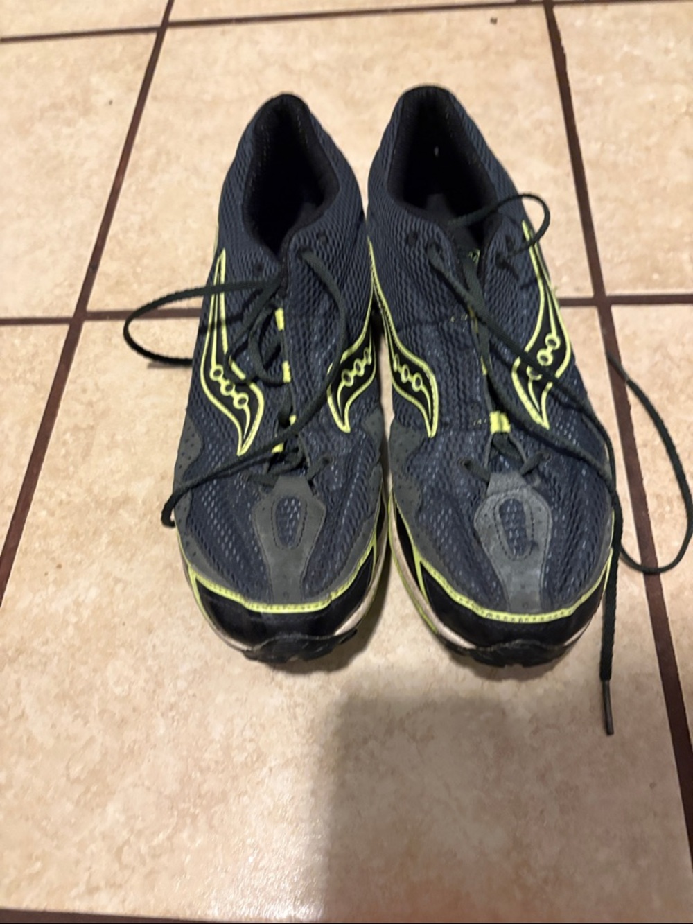 Saucony Kilkenny XC Spike Shoes with blanks and spikes Running Black Green Mens